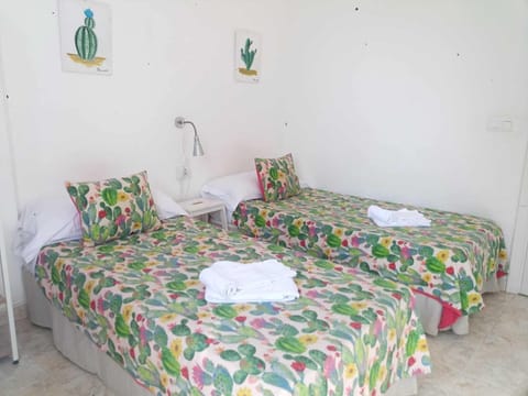 Double Room | 1 bedroom, down comforters, blackout drapes, iron/ironing board