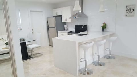 Fully equipped kitchen with all the necessities that will make you feel at home!