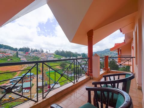 Superior Room, Balcony, Valley View | Balcony