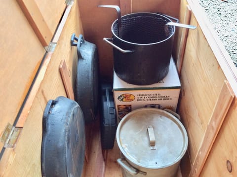 Cooking Box Available for Guests Use