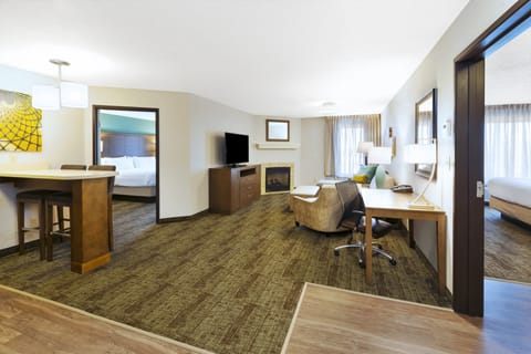 Suite, 2 Bedrooms, Kitchen | In-room safe, desk, laptop workspace, iron/ironing board