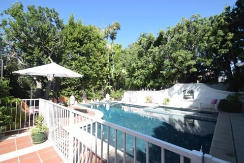 Outdoor pool, open 8:30 AM to 7:00 PM, sun loungers