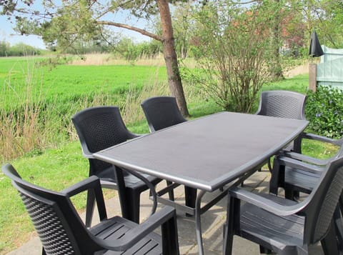 Table, Plant, Furniture, Property, Outdoor Table, Chair, Outdoor Furniture, Tree, Rectangle, Wood