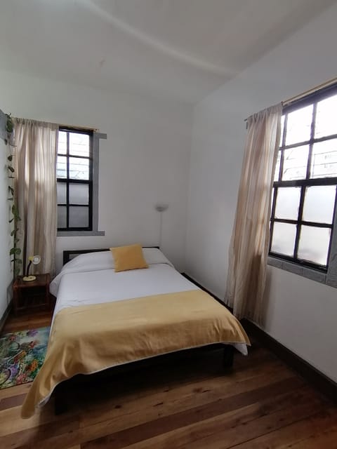 Basic Double Room, 1 Double Bed | Free WiFi, bed sheets