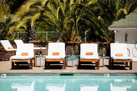 Outdoor pool, pool umbrellas, sun loungers