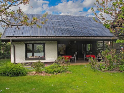 Plant, Cloud, Building, Window, Sky, House, Land Lot, Tree, Flower, Cottage