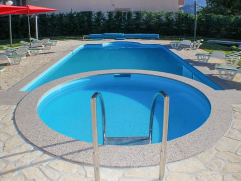 Swimming Pool, Property, Leisure, Real Estate, Vacation, Architecture, Recreation, Concrete, House, Composite Material