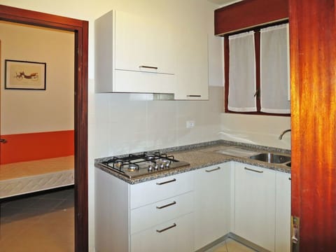 Countertop, Room, Property, Furniture, Cabinetry, Kitchen, Interior Design, Building, Floor, House