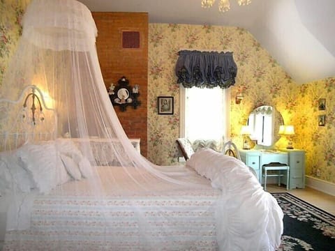 Standard Double Room, Ensuite (4-Mary's Room) | Egyptian cotton sheets, premium bedding, desk, laptop workspace