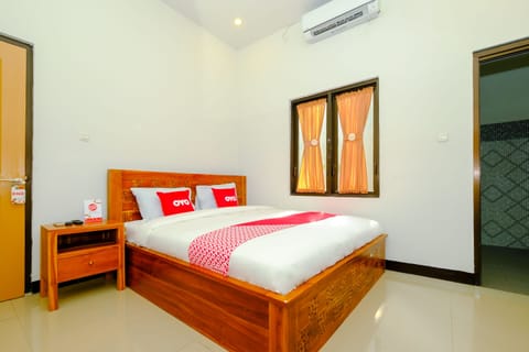 Standard Double Room | Desk, free WiFi