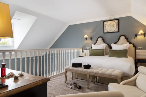 Family Suite (Duplex) | Premium bedding, down comforters, pillowtop beds, minibar