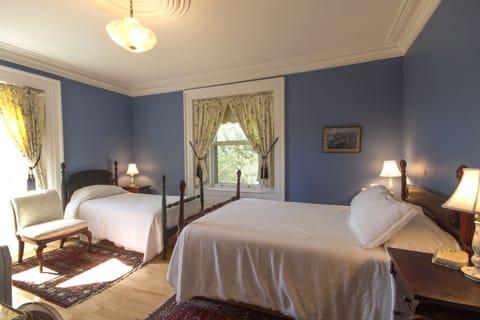 Standard Room, 1 Bedroom | Premium bedding, pillowtop beds, individually decorated