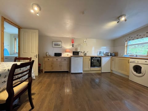 Kitchen/diner | Eleven Diabaig Cottage, Diabaig, near Torridon