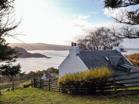 Wonderfully situated holiday home | Eleven Diabaig Cottage, Diabaig, near Torridon