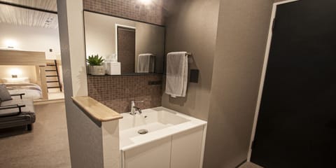 Susukino West Room 3 | Bathroom sink