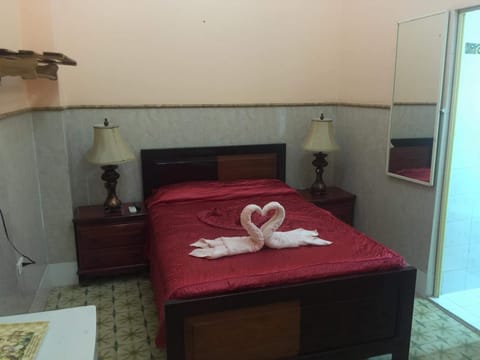 Double Room | Individually decorated, individually furnished, free WiFi, bed sheets