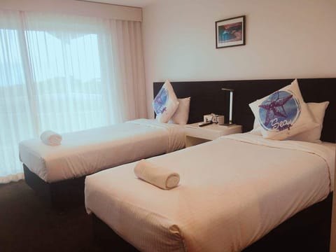 Standard Twin Room | Premium bedding, iron/ironing board, free WiFi, bed sheets