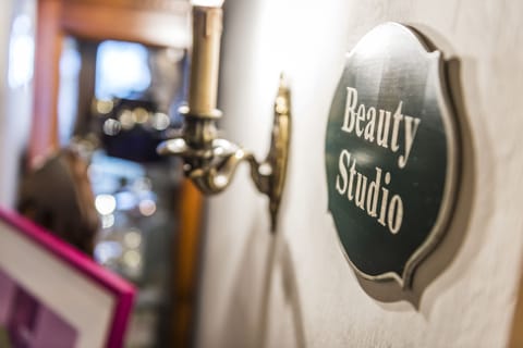 Sauna, steam room, body treatments, hot stone massages, sports massages