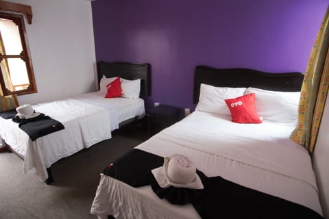 Standard Room, 2 Queen Beds | Desk, soundproofing, iron/ironing board, free WiFi