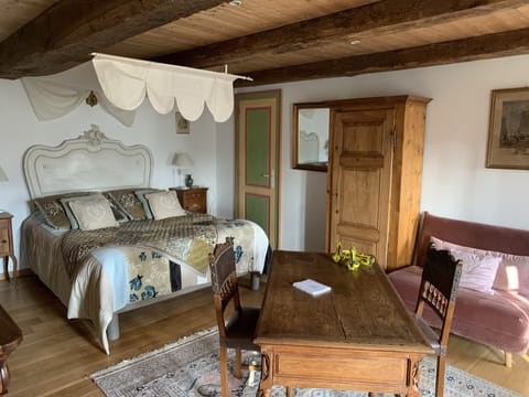 Family Suite (Le Parc) | Premium bedding, individually decorated, individually furnished, desk