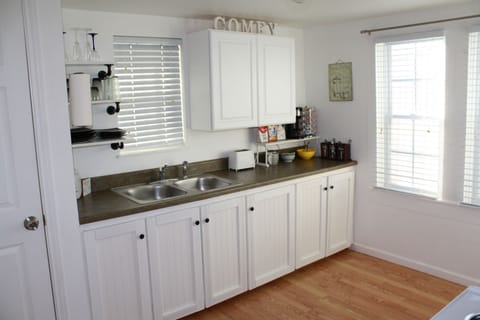 Kitchen counter top with toaster