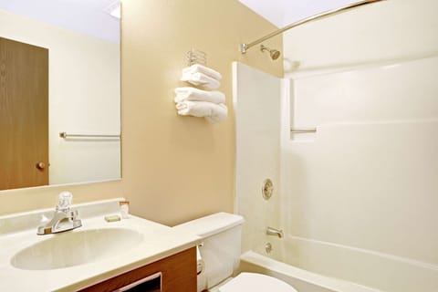 Studio Suite, 2 Queen Beds, Non Smoking | Bathroom | Combined shower/tub, free toiletries, hair dryer, towels
