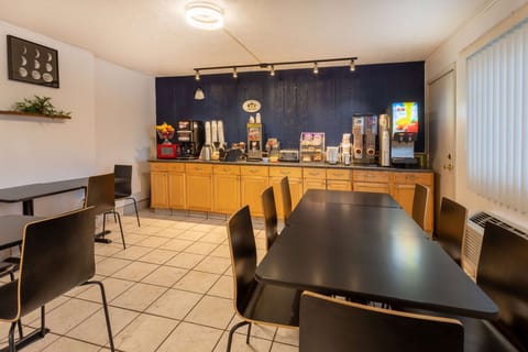 Free daily on-the-go breakfast