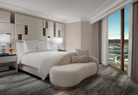 Presidential Suite (Strip View) | Premium bedding, down comforters, minibar, in-room safe