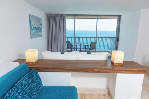 Studio Suite, 1 King Bed, Partial Sea View | Beach/ocean view