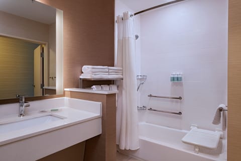 Room, 2 Queen Beds (Mobility Accessible, Tub) | Bathroom | Hair dryer, towels, soap, shampoo