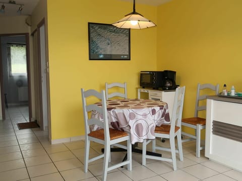 Room, Property, Building, Furniture, Interior Design, Bathroom, House, Sink, Real Estate, Material Property