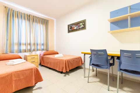 Basic Double Room, Private Bathroom | Desk, blackout drapes, free WiFi, bed sheets