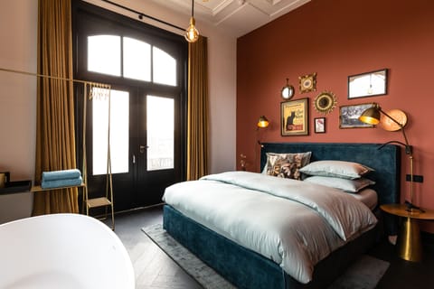 Romantic Double Room | Premium bedding, pillowtop beds, individually decorated