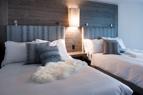 Design Room, Balcony | Premium bedding, down comforters, individually decorated