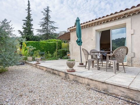 Sky, Cloud, Plant, Property, Building, Road Surface, Table, Tree, Wood, Land Lot