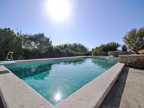 Blue, Swimming Pool, Composite Material, Reflection, Water Feature, Reflecting Pool