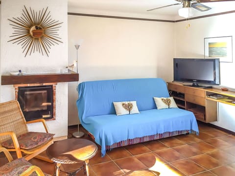 Furniture, Picture Frame, Property, Couch, Table, Comfort, Azure, Wood, Living Room, Interior Design