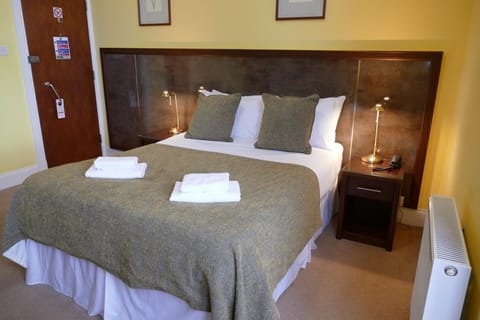 Premier Double Room | In-room safe, individually decorated, individually furnished, desk