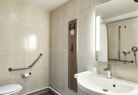 Double Room, Mobility Accessible | Bathroom | Shower, towels, soap, toilet paper