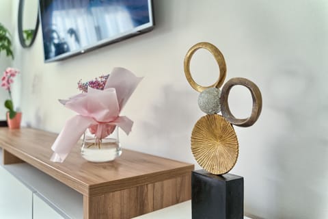 villacelestial1@gmail.com
mob +38598543528