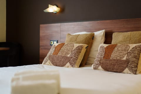Standard Double or Twin Room | In-room safe, rollaway beds, free WiFi
