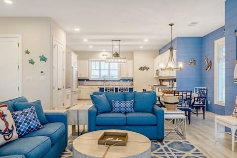 Open Concept Floor Plan perfect for entertaining!