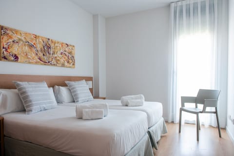 Family Apartment, 2 Bedrooms, Terrace | Premium bedding, down comforters, in-room safe, desk