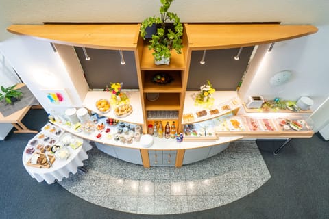 Daily buffet breakfast (EUR 11 per person)