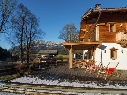 Chalet | Balcony