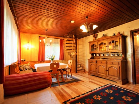 Chalet | Living room