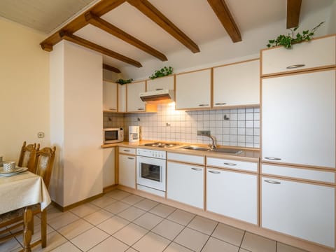 Apartment | Private kitchen | Highchair