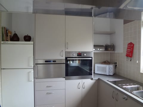 House | Private kitchen | Fridge