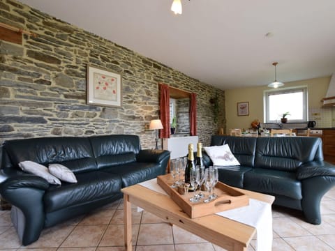 Cottage | Living room