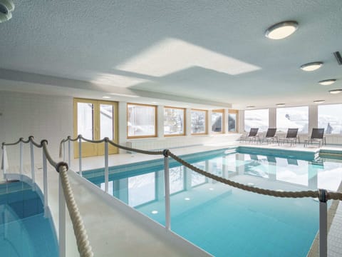 Apartment | Pool | Outdoor pool, a heated pool